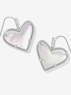 Kendra Scott Ari Heart Statement Drop Earrings - NWT